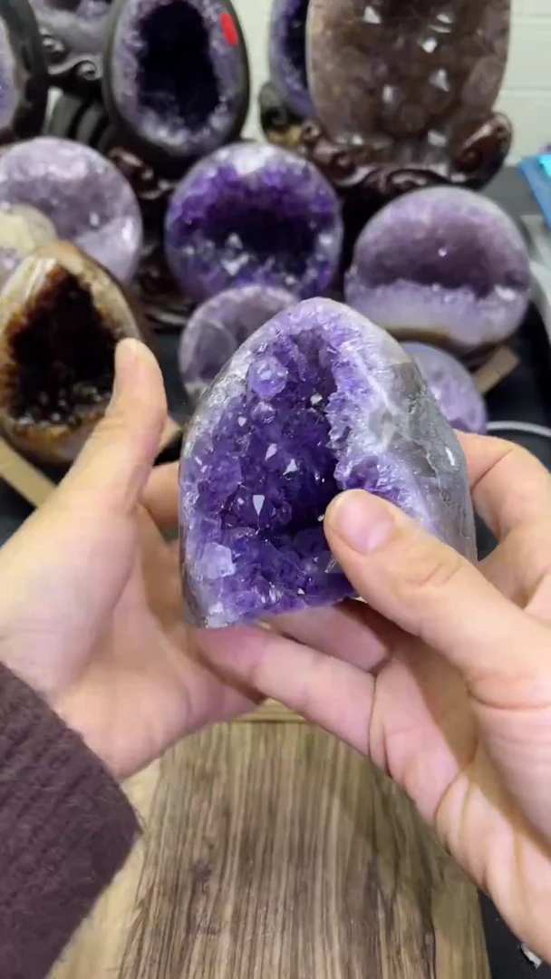 未镶嵌大型摆件（非配饰）紫晶188号摆件