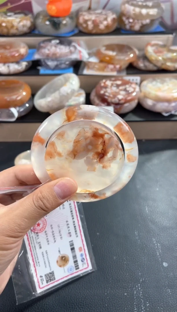 未镶嵌手镯石英质玉61