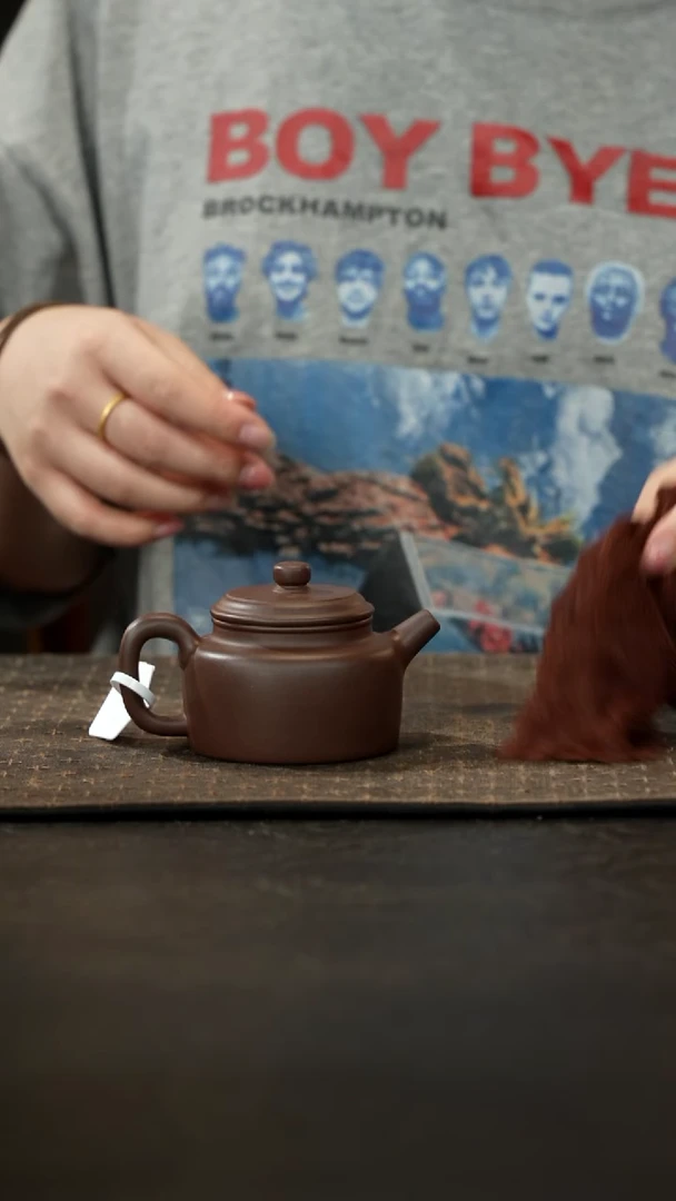 茶壶紫砂天青泥德钟150cc
