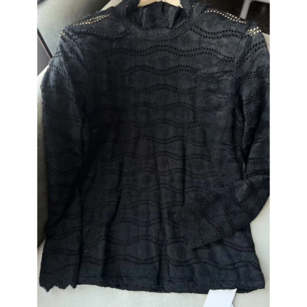 秋季上新~时尚小众设计款磨毛打底衫 S19071