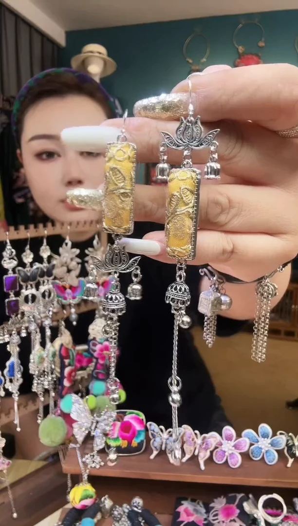 刺绣纯手工民族风刺绣耳环