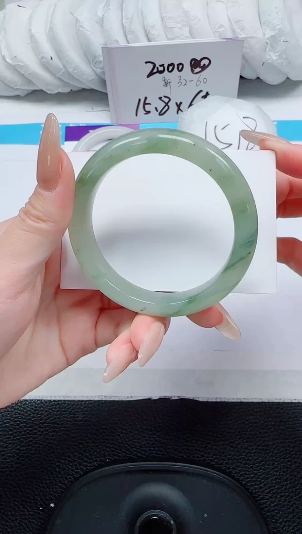 未镶嵌手镯石英质玉46-54/55