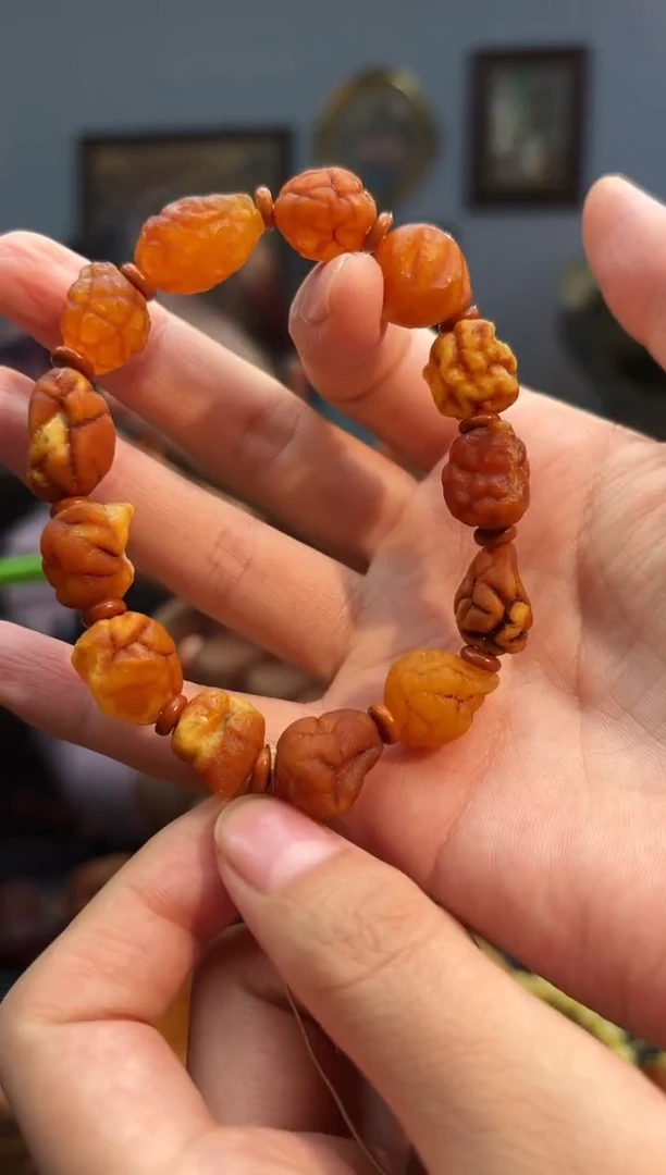 手串琥珀未镶嵌手串