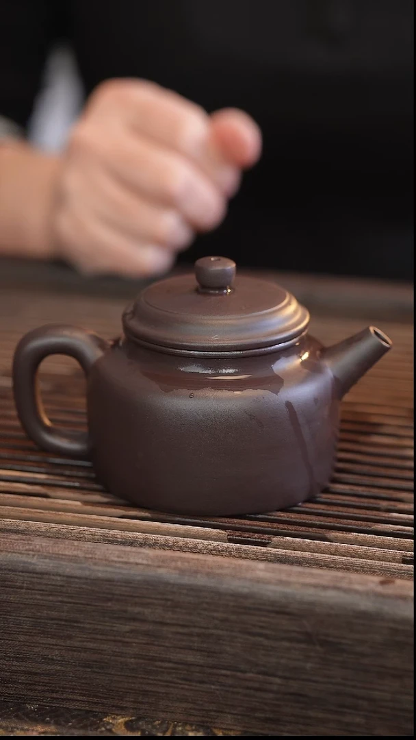 茶壶紫砂德中 蓝莲花 半手工 180cc