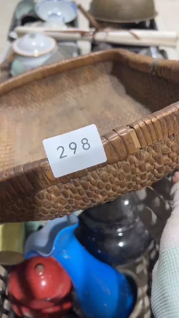 有机玻璃江**哥工艺品摆件0905298