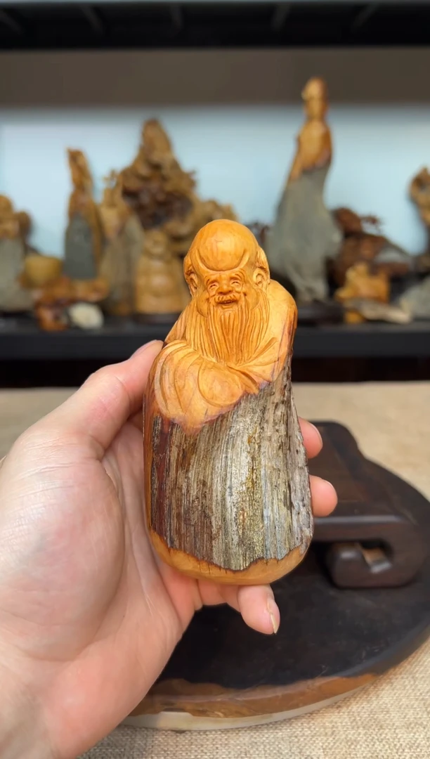 柏木（崖柏）崖柏雕刻件