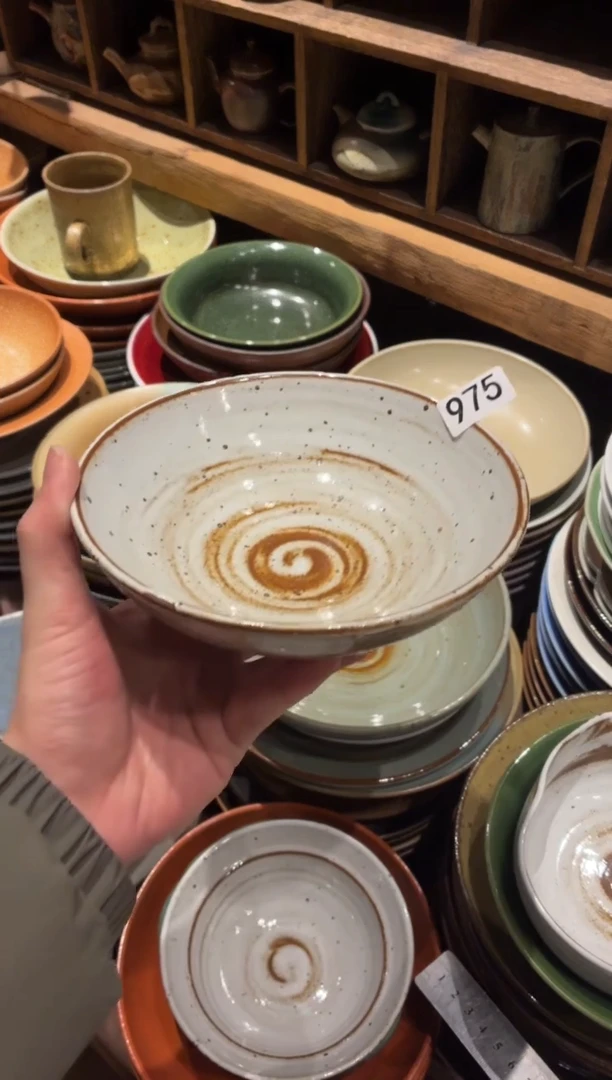 瓷片k****笑975白麻点圆口碗1个