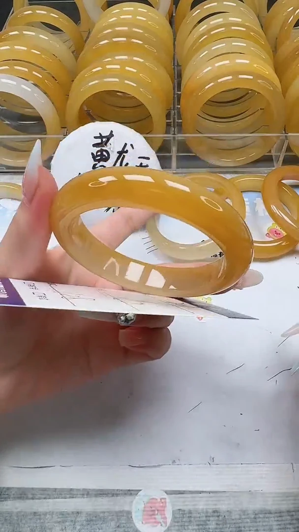 未镶嵌手镯石英质玉201