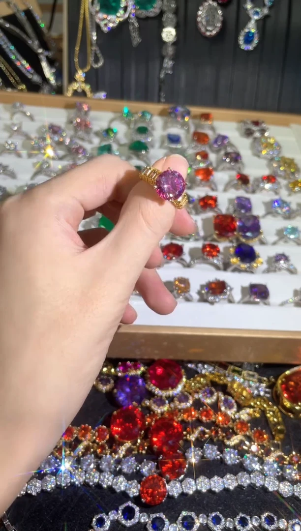 无非金属火****⁰简约气质经典百搭款A796