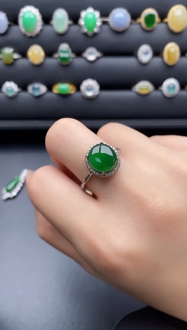 银S925镶嵌戒指翡翠一物一证一礼盒