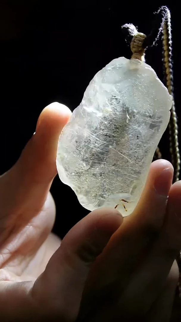 吊坠(赠链)未镶嵌水晶水晶