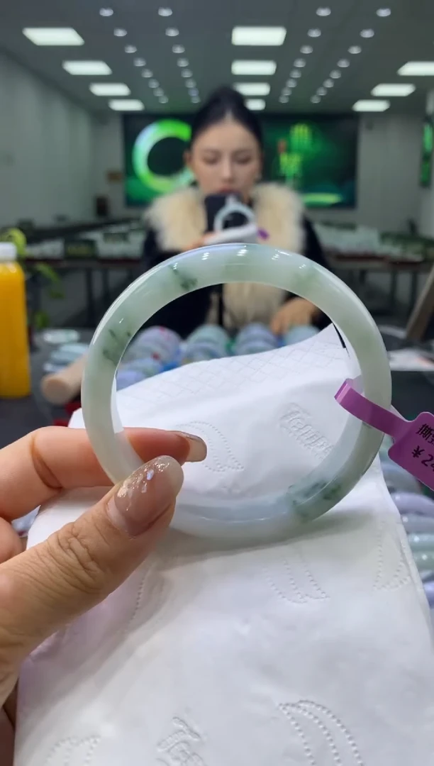 未镶嵌手镯翡翠00002214