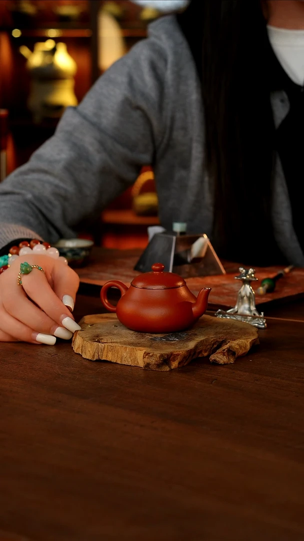 以****T包铜君德紫砂壶.