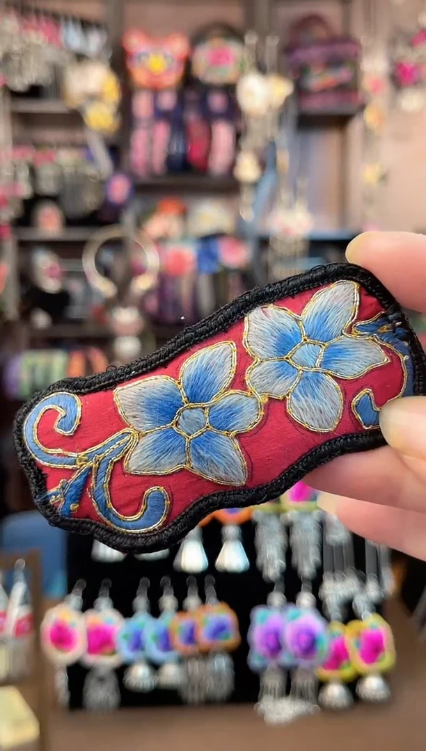 织绣民族风手工非遗老绣饰品126