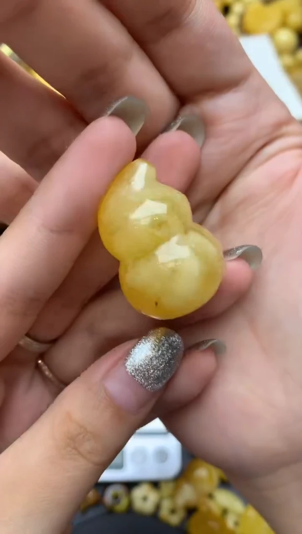 未镶嵌琥珀珠宝奇石082琥珀蜜蜡