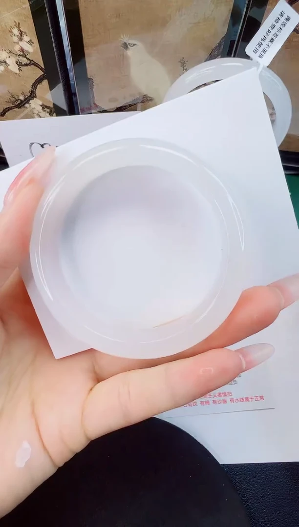 未镶嵌手镯石英质玉34-52/53