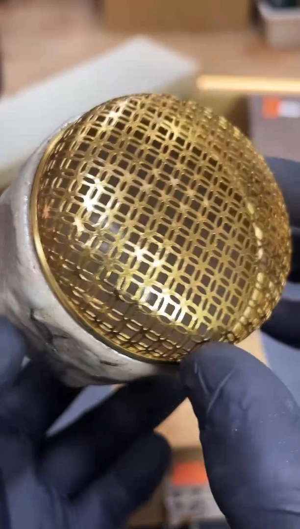 如图所示 阁集工艺品