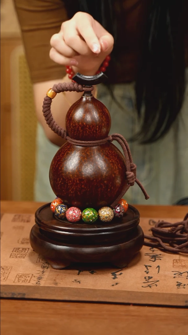 XE042葫芦不包手串