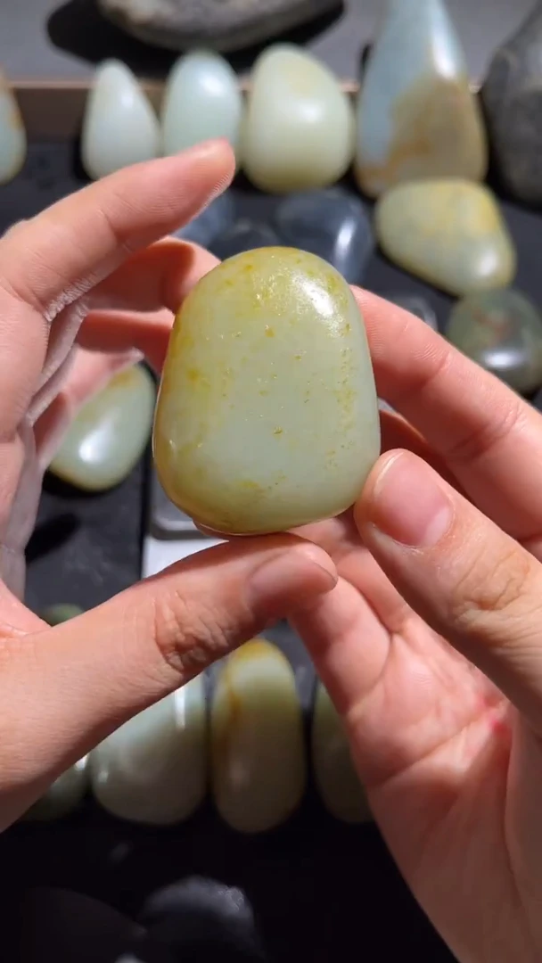 未镶嵌和田玉珠宝奇石16和田玉