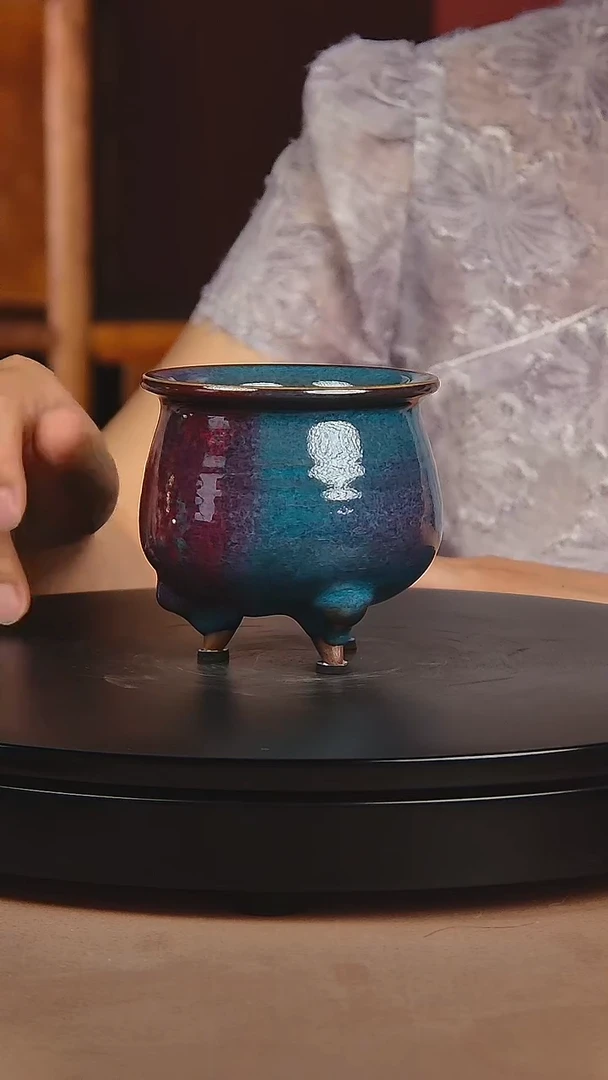瓷片宋代五大官窑钧瓷作品宋钧点斑香炉