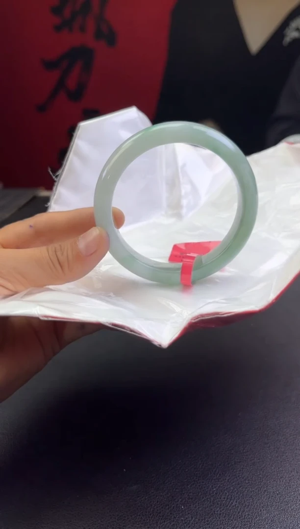 【闪购商品】翡翠手镯未镶嵌8翡翠手镯