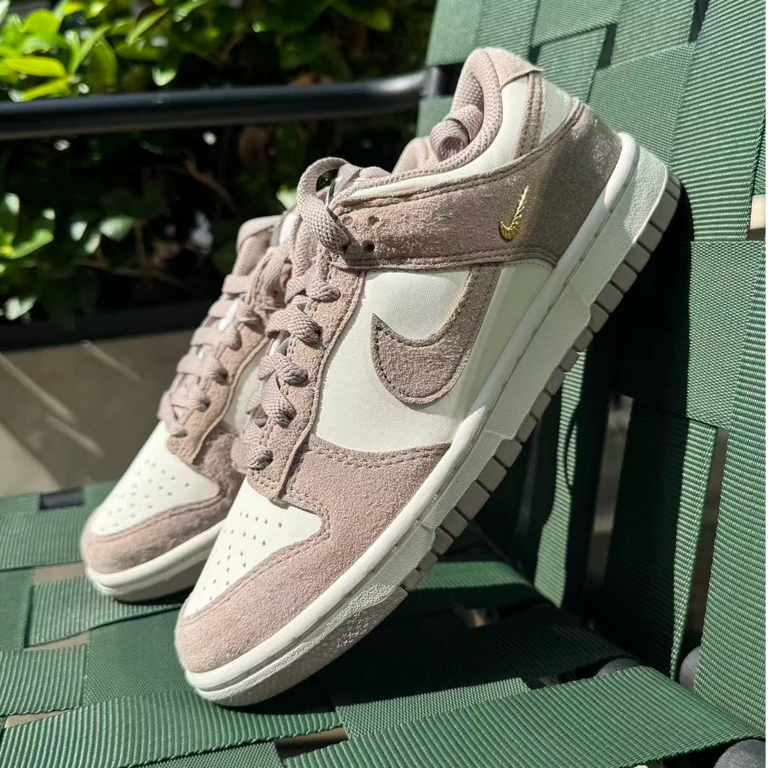 NIKE/耐克【双11好物】 DUNK 女子时尚运动休闲板鞋 IB4417105