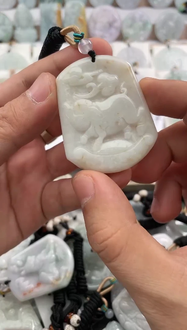 颈饰未镶嵌翡翠25/12/30/.4