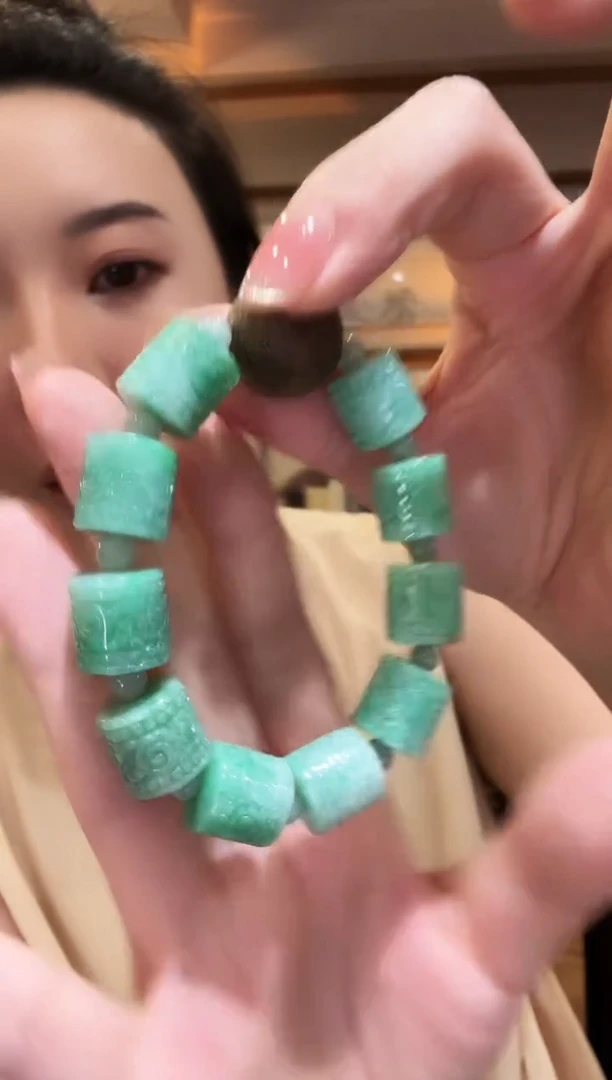 颈饰未镶嵌翡翠国风