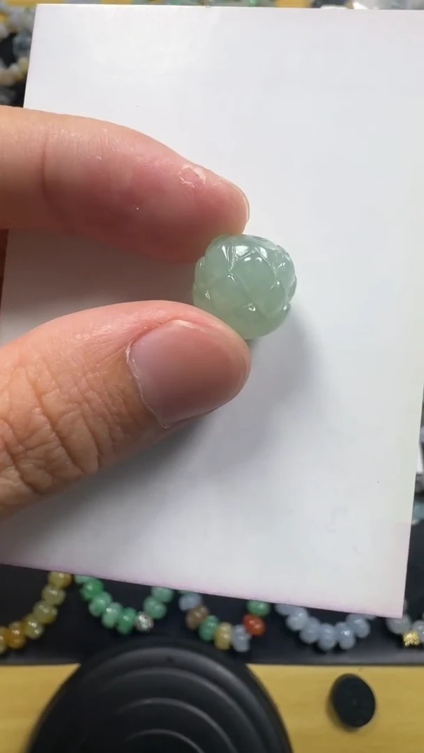 翡翠未镶嵌颈饰【闪购商品】 天然翡翠