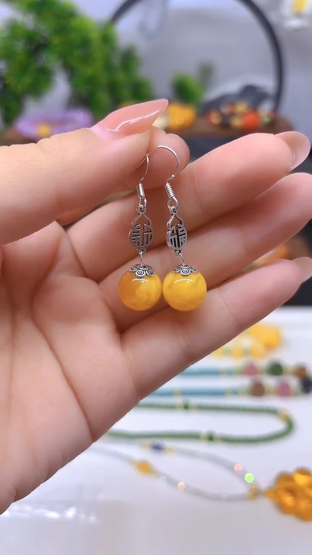 蜜蜡银S925镶嵌耳饰E898