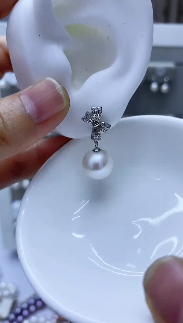 银S925镶嵌淡水珍珠耳饰328