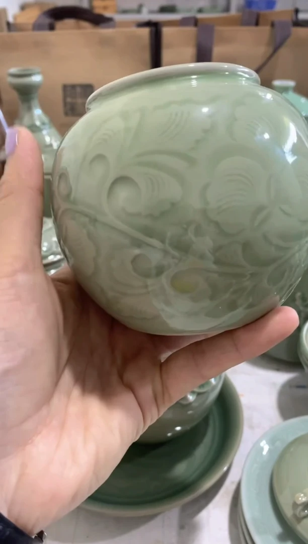 瓷片老货 处理 无盖 茶叶罐 瑕疵处理一个