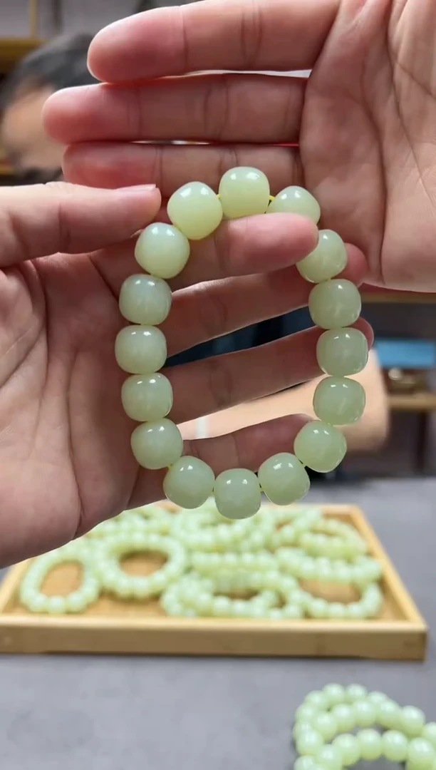 手链未镶嵌和田玉14若羌黄口