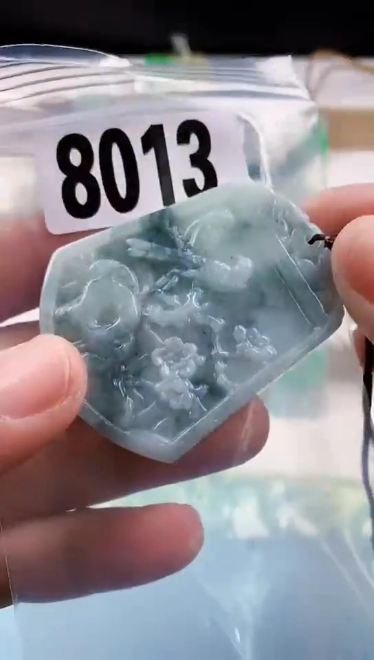 【闪购商品】翡翠挂件未镶嵌天然翡翠吊坠挂件