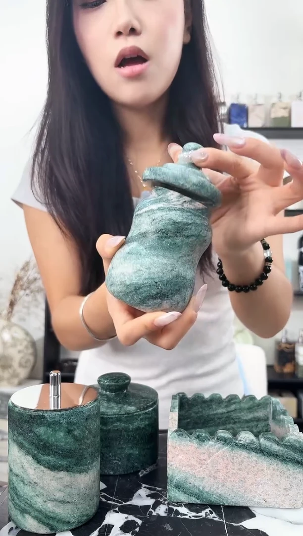 石材挪威绿小房子060