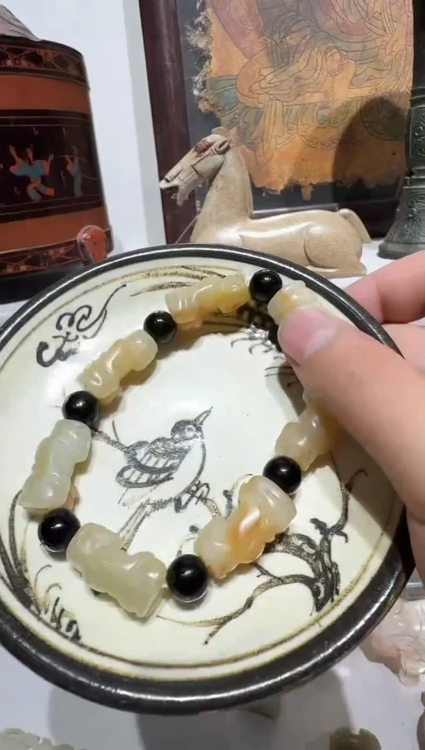 摆件