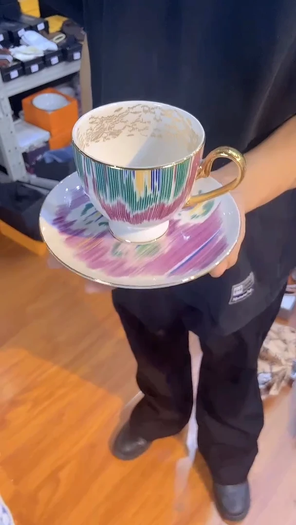 杯鸿辉家品牌瓷器，京东包邮！