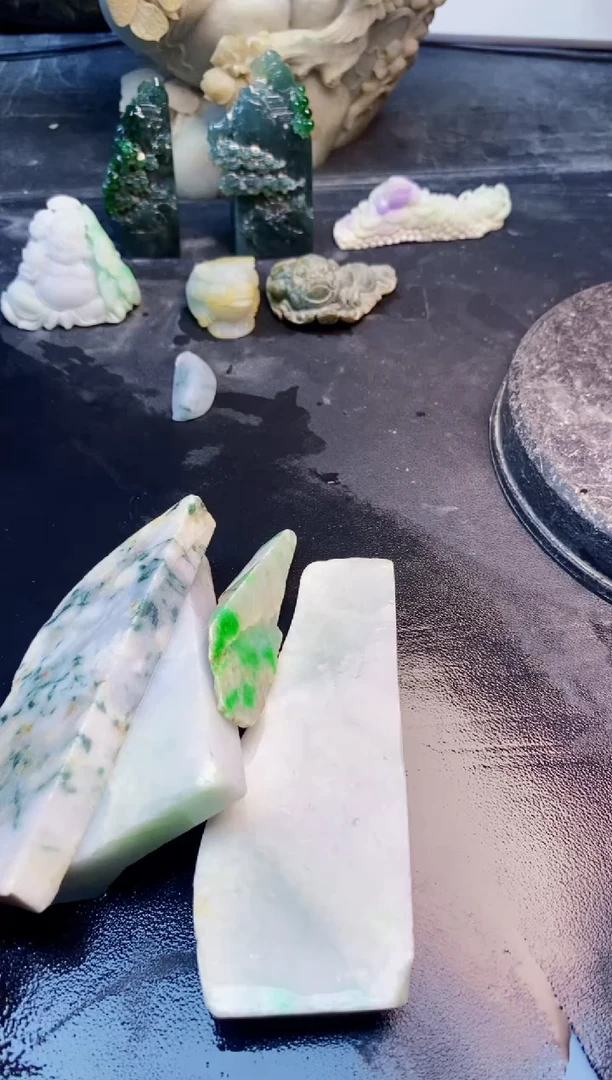 翡翠挂件未镶嵌天然翡翠034