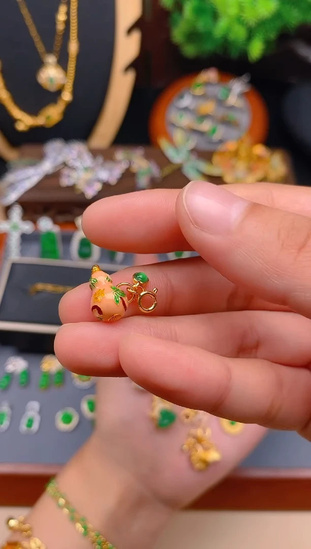 【闪购商品】翡翠吊坠(不含链)银S925镶嵌珐琅彩葫芦