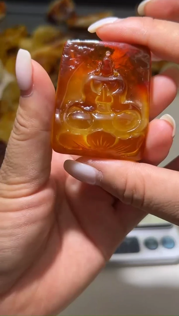 裸石琥珀未镶嵌琥珀蜜蜡吊坠