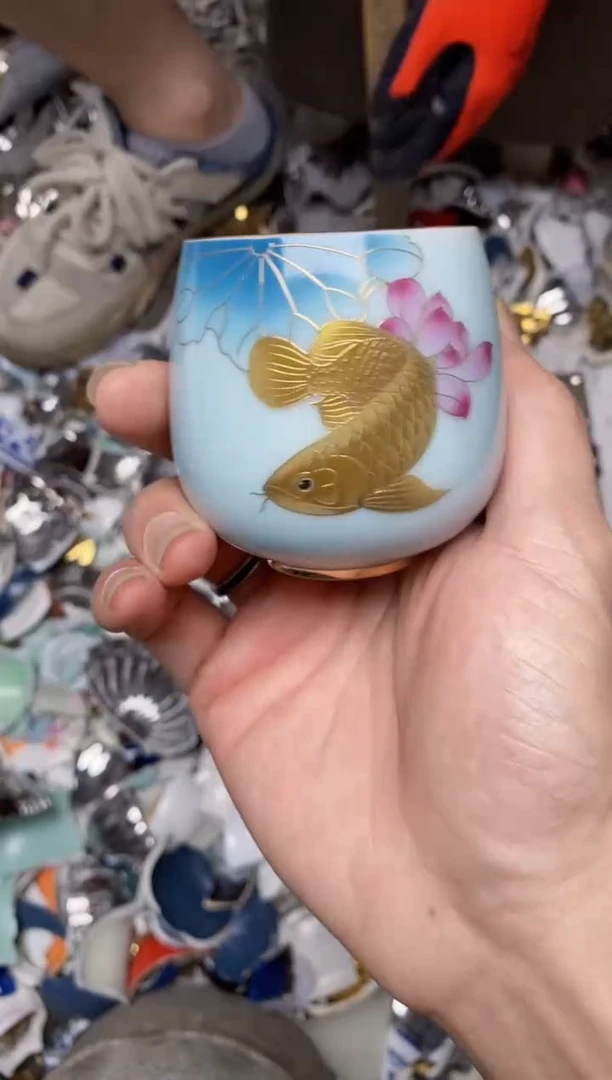 陶瓷金龙鱼主人杯