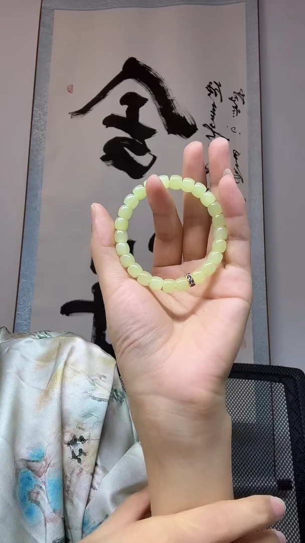 未镶嵌手串和田玉（黄玉）直切珠卡8
