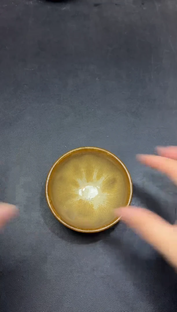 茶盏17微瑕