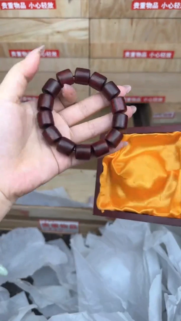 小叶紫檀桶珠商品链接@@YS975