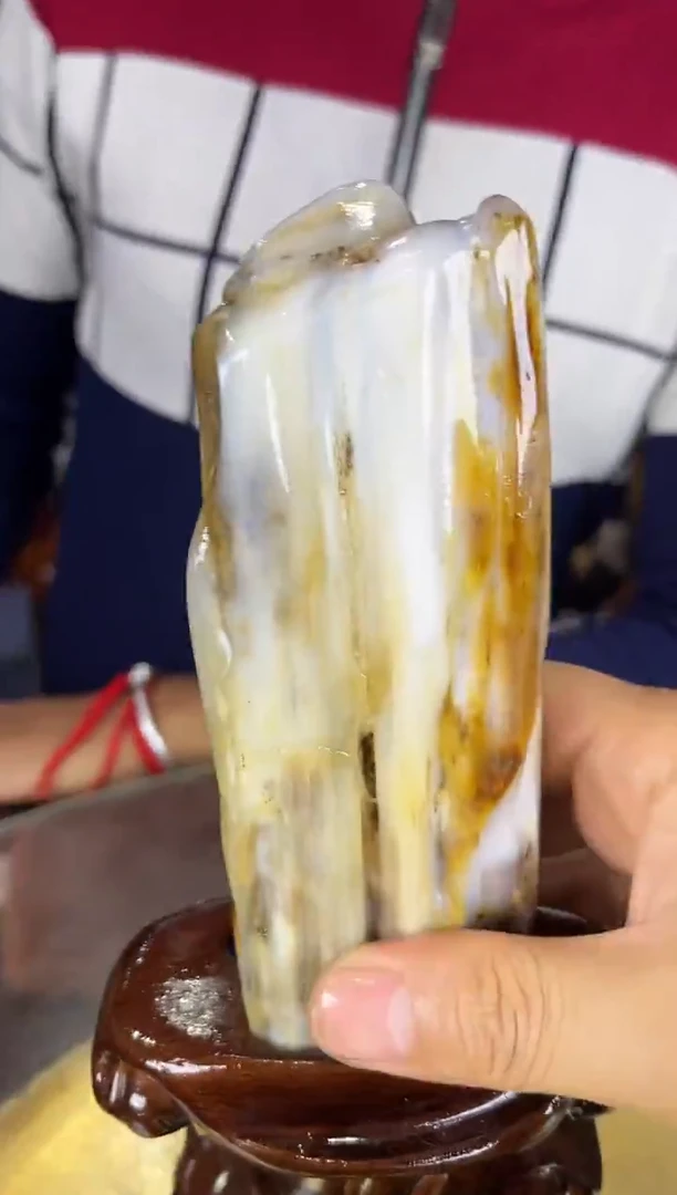 缅甸天然树化玉摆件