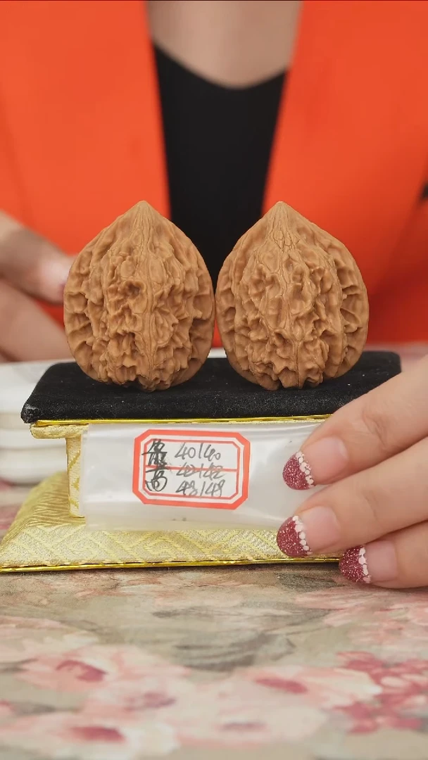 把件文玩核桃鸡心有修