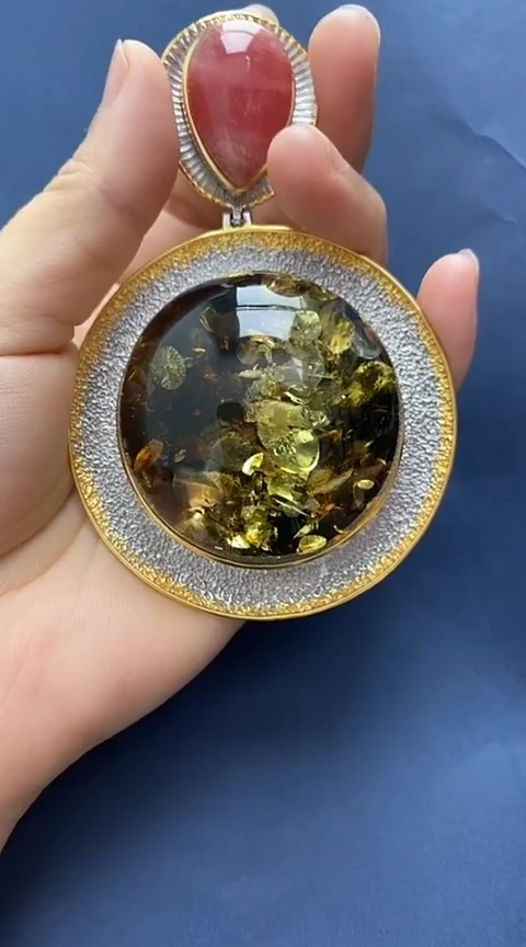 未镶嵌琥珀裸石吊坠