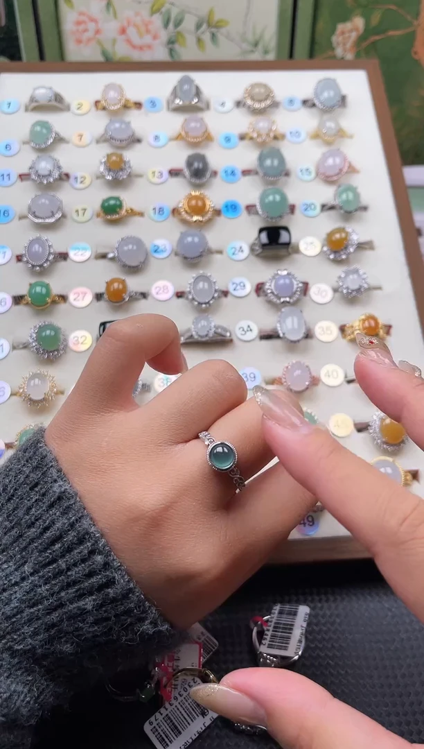 【闪购商品】翡翠戒指银S925镶嵌天然A货翡翠戒指