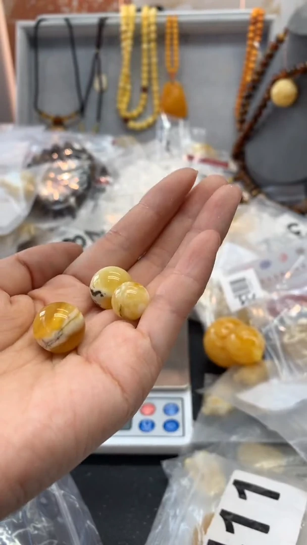 【闪购商品】琥珀珠宝奇石未镶嵌785（一单瑕疵