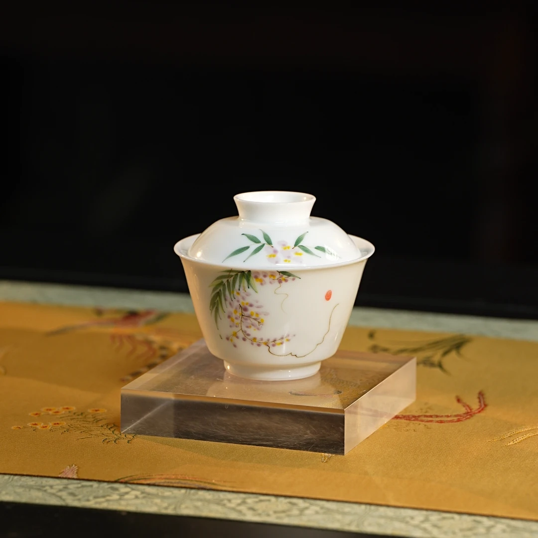 定制春意盎然手绘白瓷盖碗 130毫升H